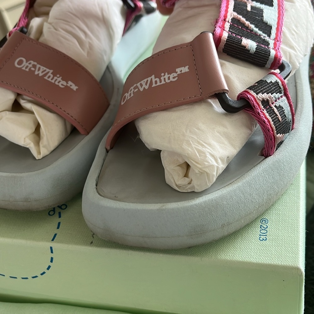 Off-White Trek Sandal Pink and Black Sandals - Size 9 - Picture 5 of 9